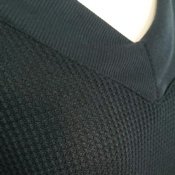 Off Shoulder Waffle Top NWOT - Picture 6 of 7